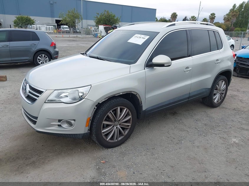 2009 Volkswagen Tiguan VIN WVGAV75N39W514773 IAAI salvage auction — RIGHT REAR, Salvage (California), sold $1,000 on 2026-08-03 (photo 2)