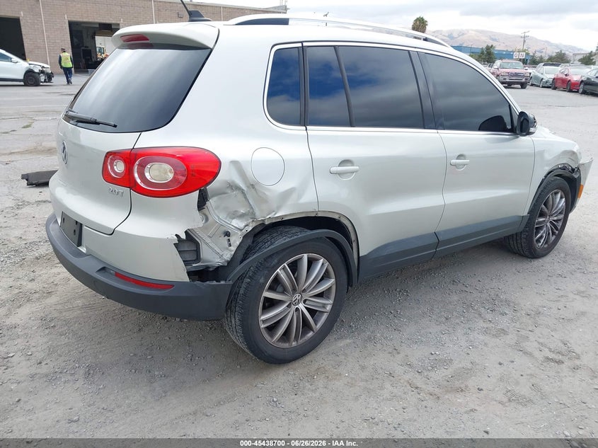 2009 Volkswagen Tiguan VIN WVGAV75N39W514773 IAAI salvage auction — RIGHT REAR, Salvage (California), sold $1,000 on 2026-08-03 (photo 6)