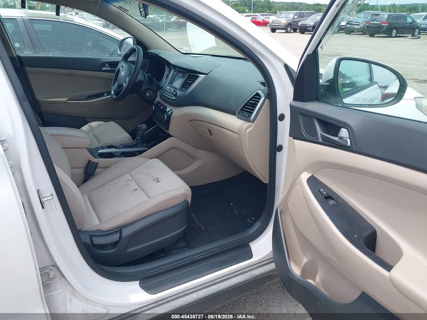 2016 Hyundai Tucson VIN KM8J33A47GU226985 IAAI salvage auction — NORMAL WEAR, Clear (Florida), sold $1,600 on 2026-07-21 (photo 5)