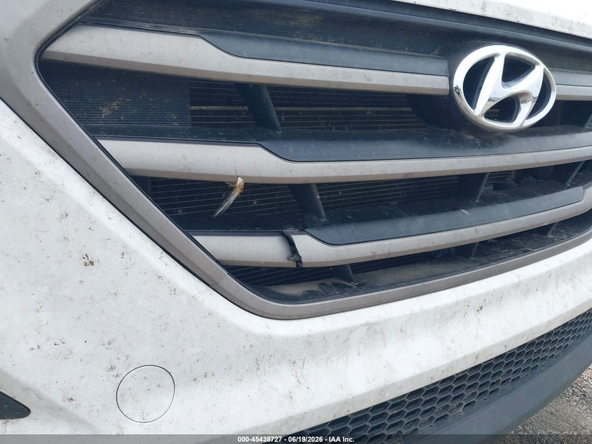 2016 Hyundai Tucson VIN KM8J33A47GU226985 IAAI salvage auction — NORMAL WEAR, Clear (Florida), sold $1,600 on 2026-07-21 (photo 6)