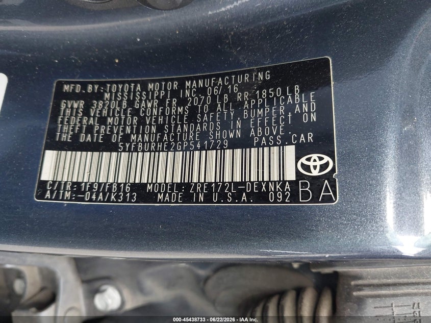 2016 Toyota Corolla VIN 5YFBURHE2GP541729 IAAI salvage auction — SIDE, Salvage Title, sold $2,400 on 2026-07-30 (photo 9)