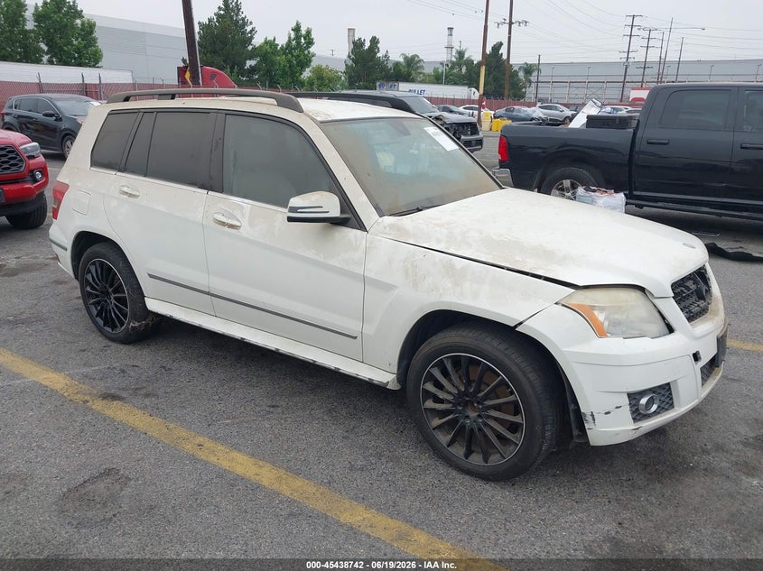 2010 Mercedes-benz Glk-class VIN WDCGG8HB6AF327851 IAAI salvage auction — NORMAL WEAR, Clear - Dealer Only (California), sold $950 on 2026-07-28 (photo 1)