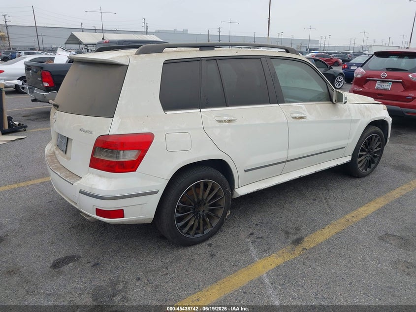 2010 Mercedes-benz Glk-class VIN WDCGG8HB6AF327851 IAAI salvage auction — NORMAL WEAR, Clear - Dealer Only (California), sold $950 on 2026-07-28 (photo 4)