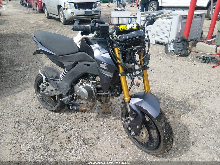2020 Kawasaki VIN JKABRRJ14LDA17002 IAAI salvage auction — FRONT END, Salvage (Kansas), sold $25 on 2026-07-22 (photo 1)