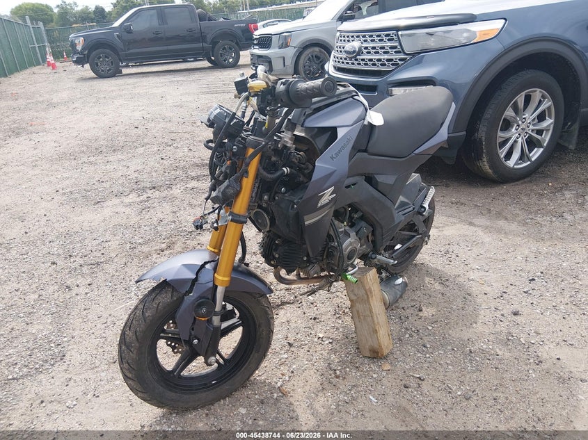 2020 Kawasaki VIN JKABRRJ14LDA17002 IAAI salvage auction — FRONT END, Salvage (Kansas), sold $25 on 2026-07-22 (photo 2)