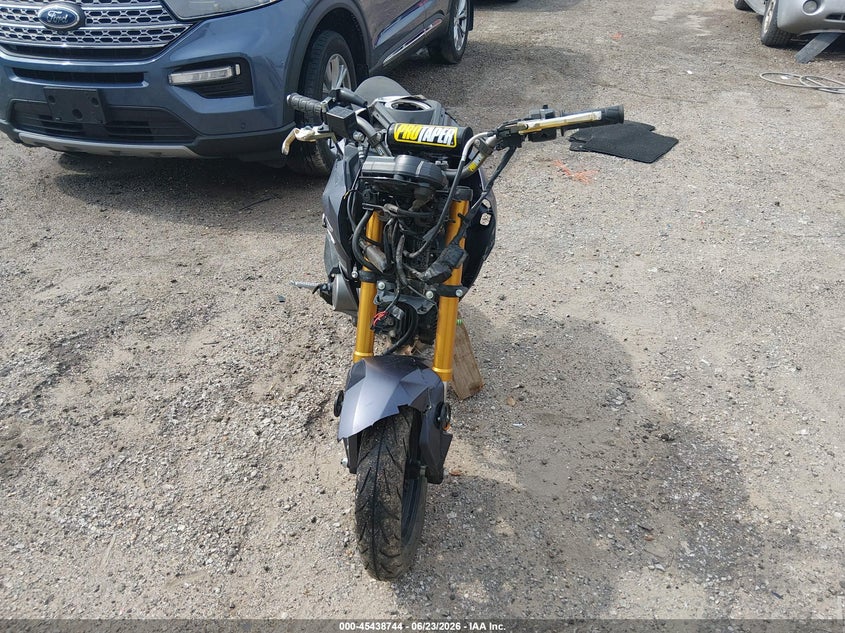 2020 Kawasaki VIN JKABRRJ14LDA17002 IAAI salvage auction — FRONT END, Salvage (Kansas), sold $25 on 2026-07-22 (photo 5)