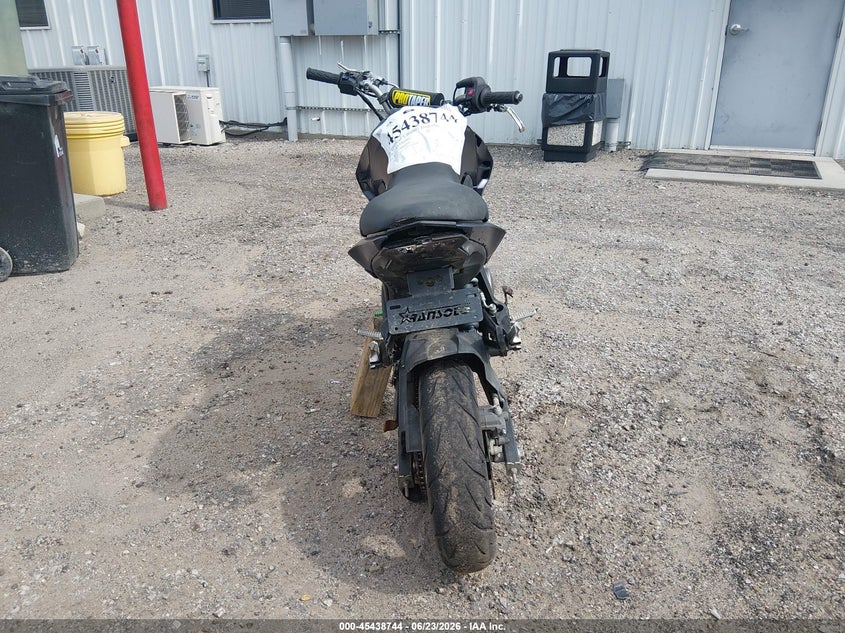 2020 Kawasaki VIN JKABRRJ14LDA17002 IAAI salvage auction — FRONT END, Salvage (Kansas), sold $25 on 2026-07-22 (photo 6)