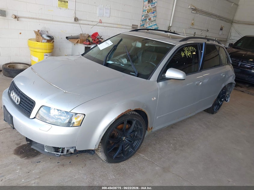 2005 Audi A4 VIN WAUVC68E25A011418 IAAI salvage auction — LEFT & RIGHT, Parts Only Bos (Minnesota), sold $225 on 2026-07-15 (photo 2)