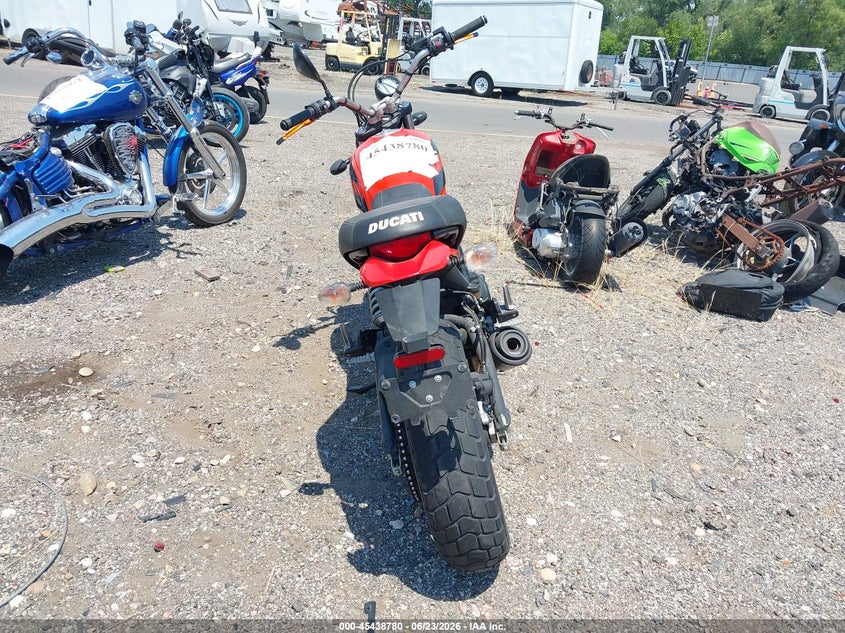 2016 Ducati Scrambler VIN ML015AXG5GT000079 IAAI salvage auction — RIGHT SIDE, Salvage (Utah), sold $600 on 2026-08-25 (photo 6)