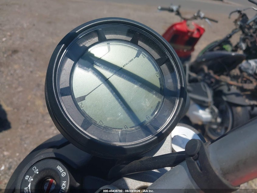 2016 Ducati Scrambler VIN ML015AXG5GT000079 IAAI salvage auction — RIGHT SIDE, Salvage (Utah), sold $600 on 2026-08-25 (photo 7)