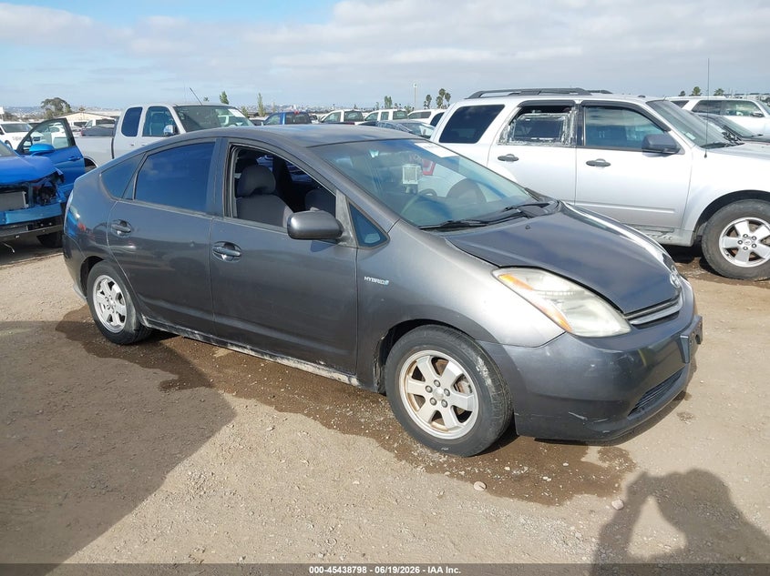 2007 Toyota Prius VIN JTDKB20U673262888 IAAI salvage auction — NORMAL WEAR, Clear-Dealer Only (Arizona), sold $775 on 2026-07-29 (photo 1)