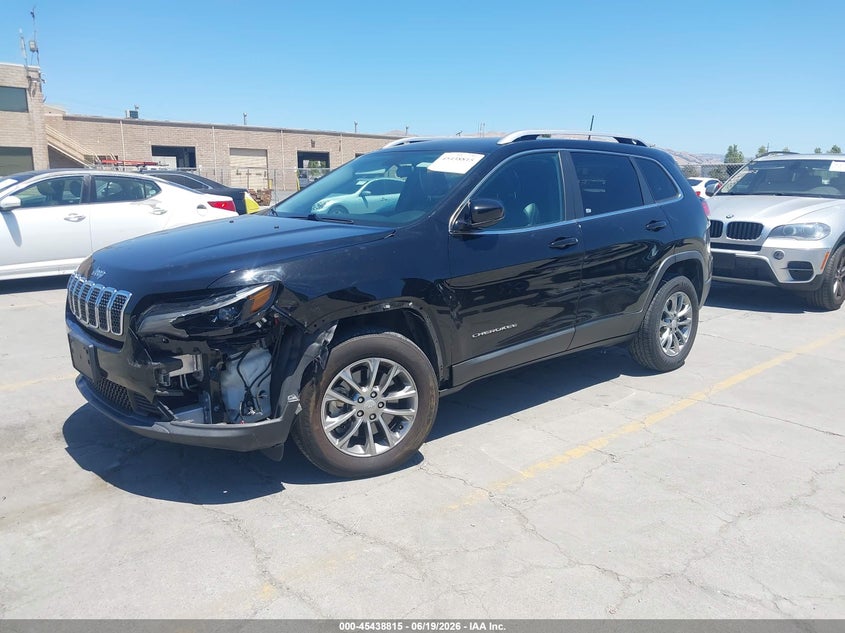 2020 Jeep Cherokee VIN 1C4PJMLB5LD626222 IAAI salvage auction — LEFT FRONT, Salvage (California), sold $4,450 on 2026-07-09 (photo 2)
