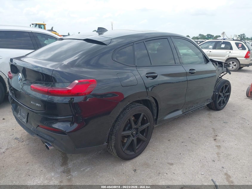 2019 BMW X4 VIN 5UXUJ3C58KLG53301 IAAI salvage auction — FRONT END, Salvage Title, sold $11,700 on 2026-08-19 (photo 4)