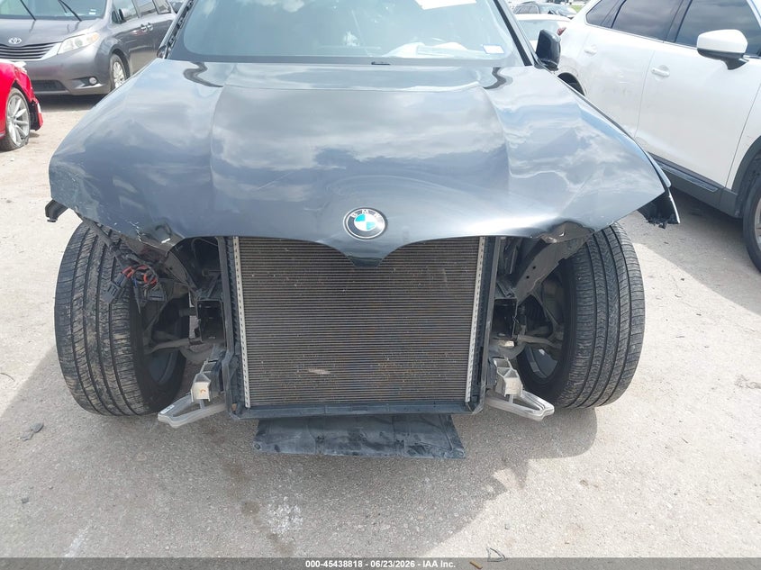 2019 BMW X4 VIN 5UXUJ3C58KLG53301 IAAI salvage auction — FRONT END, Salvage Title, sold $11,700 on 2026-08-19 (photo 6)