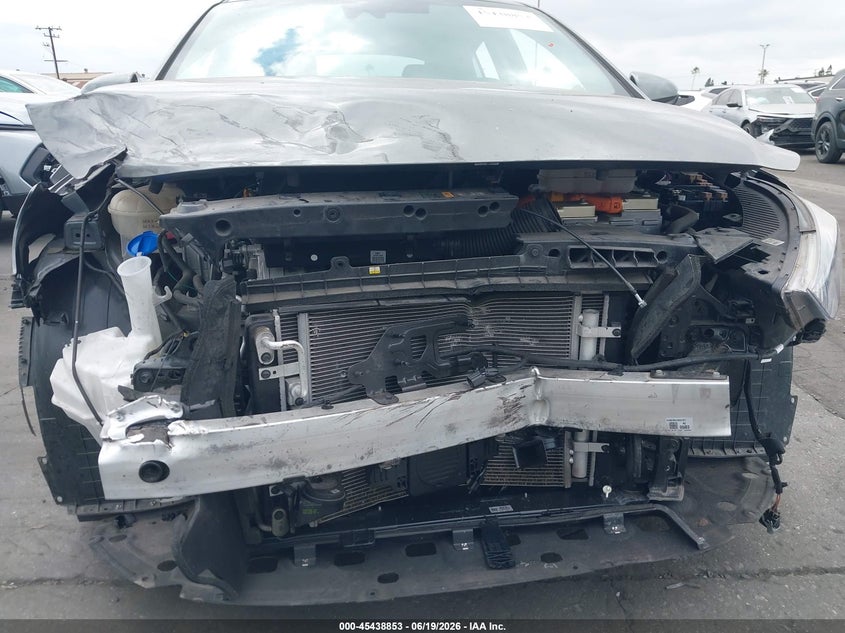 2022 Hyundai Ioniq VIN KMHC05LC9NU266340 IAAI salvage auction — FRONT END, Salvage Title, sold $3,850 on 2026-07-15 (photo 6)