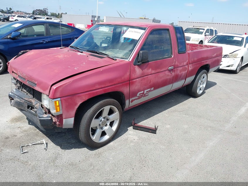 1992 Nissan Truck VIN 1N6HD16SXNC359445 IAAI salvage auction — RIGHT FRONT, Salvage (California), sold $450 on 2026-07-09 (photo 2)