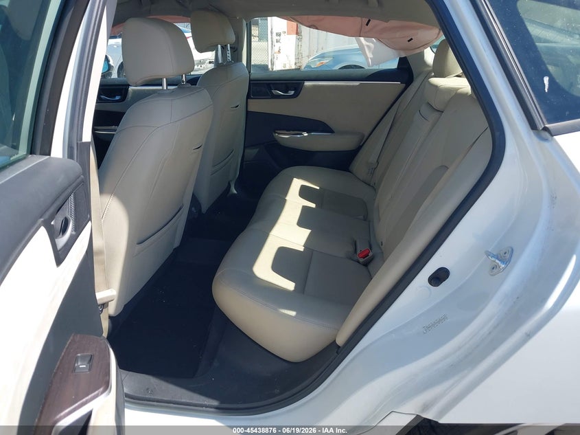 2018 Honda Clarity VIN JHMZC5F31JC024240 IAAI salvage auction — REAR END, Salvage Title, sold $1,350 on 2026-07-30 (photo 8)