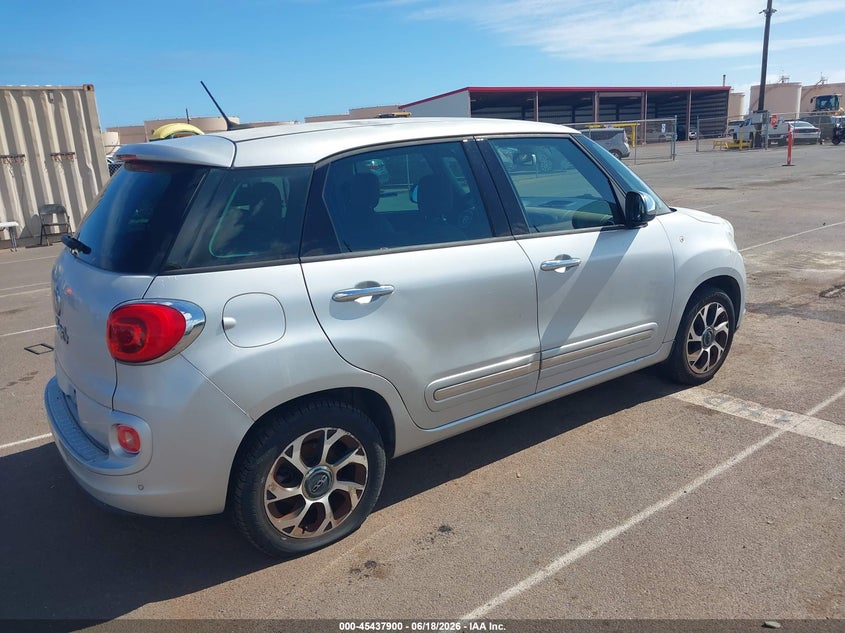 2014 Fiat 500l VIN ZFBCFACH2EZ005497 IAAI salvage auction — NORMAL WEAR, Clear (Hawaii), sold $150 on 2026-07-28 (photo 4)