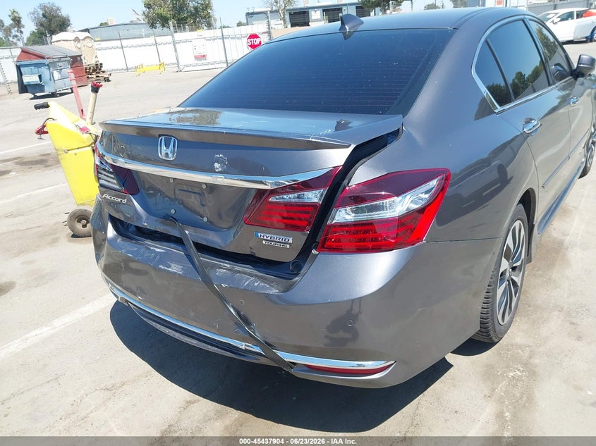 2017 Honda Accord VIN JHMCR6F71HC001984 IAAI salvage auction — REAR END, Salvage Title, sold $5,300 on 2026-07-22 (photo 6)