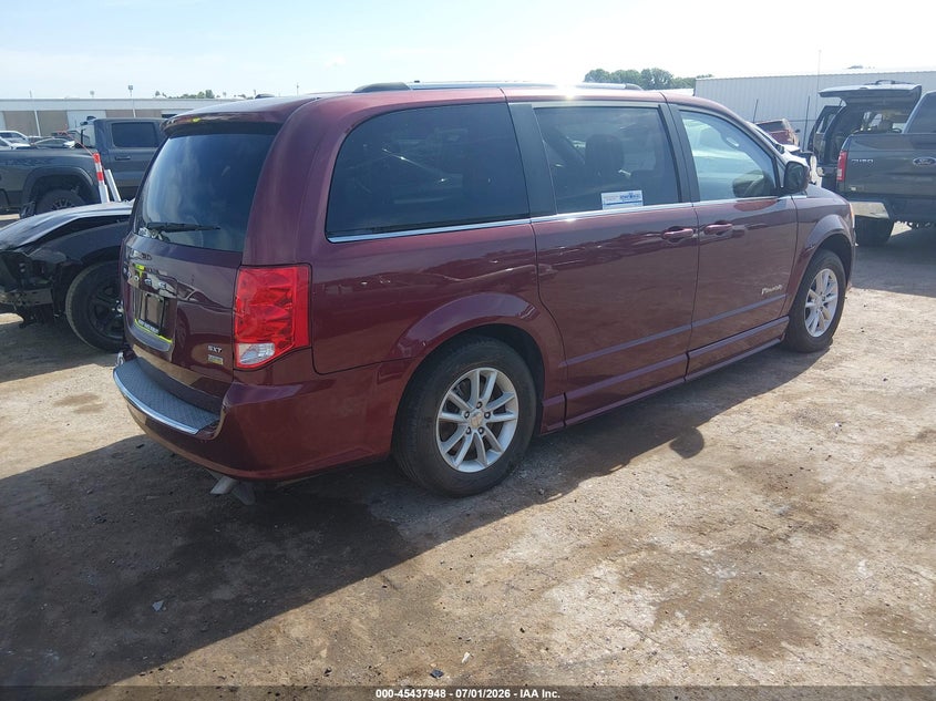 2019 Dodge Caravan VIN 2C4RDGCG9KR620089 IAAI salvage auction — LEFT REAR, Salvage Title, sold $9,900 on 2026-08-05 (photo 4)