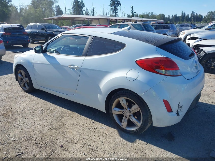 2012 Hyundai Veloster VIN KMHTC6AD5CU029737 IAAI salvage auction — REAR END, Salvage Title, sold $800 on 2026-07-15 (photo 3)