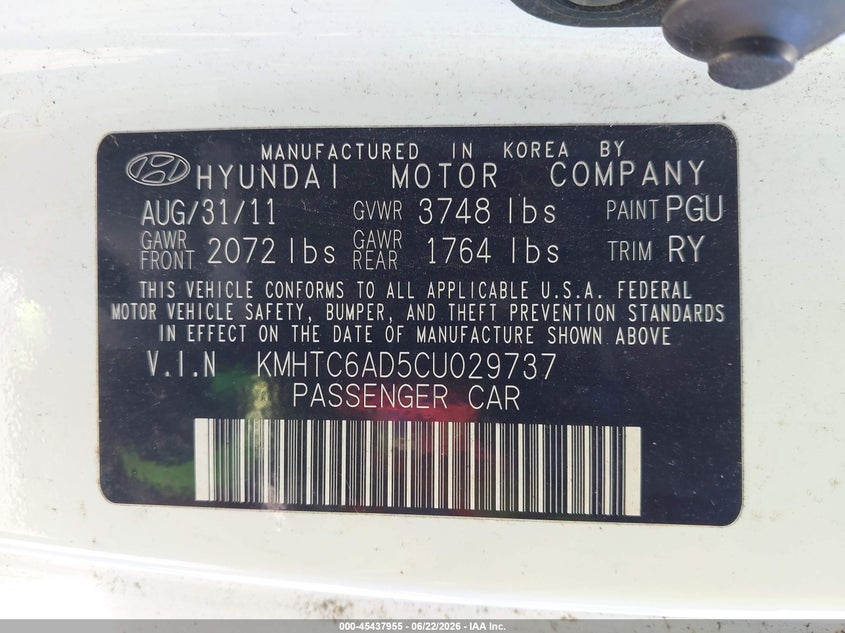 2012 Hyundai Veloster VIN KMHTC6AD5CU029737 IAAI salvage auction — REAR END, Salvage Title, sold $800 on 2026-07-15 (photo 9)