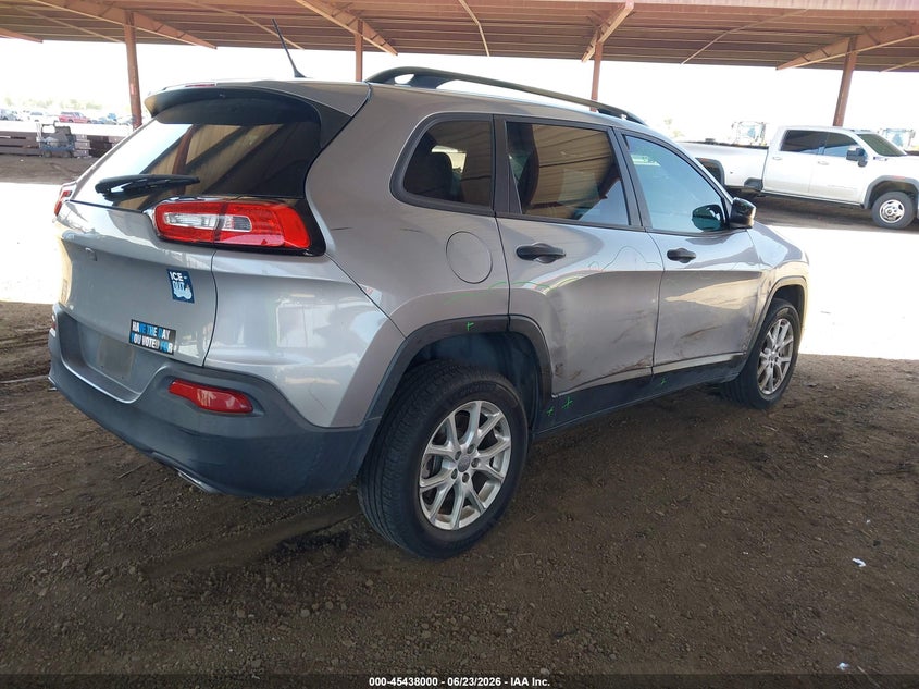2016 Jeep Cherokee VIN 1C4PJLAS1GW208165 IAAI salvage auction — RIGHT SIDE, Salvage (Arizona), sold $2,750 on 2026-08-02 (photo 4)
