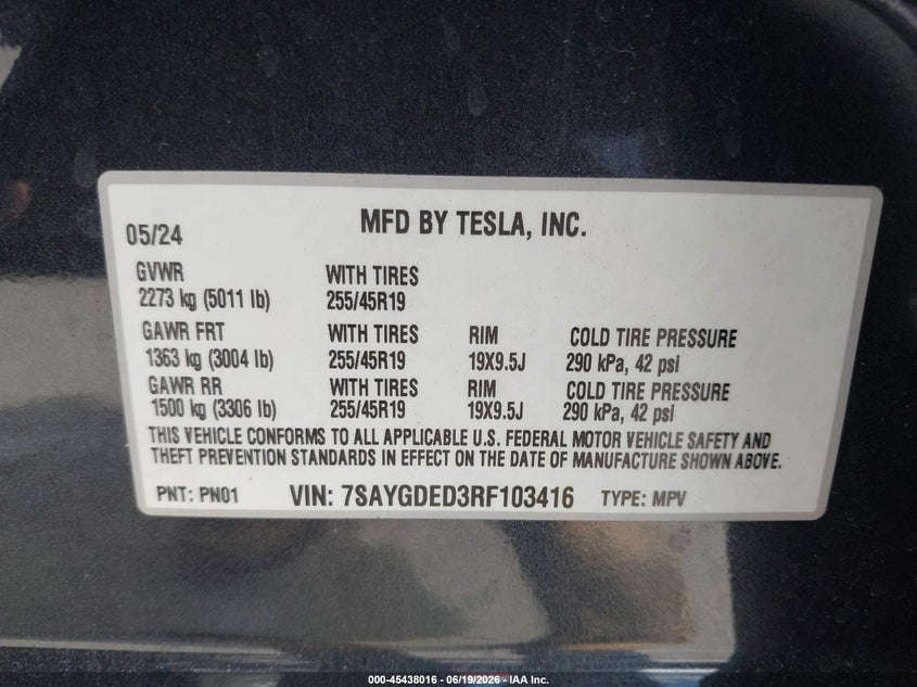 2024 Tesla Model y VIN 7SAYGDED3RF103416 IAAI salvage auction — SIDE, Salvage (California), sold $9,200 on 2026-07-10 (photo 9)