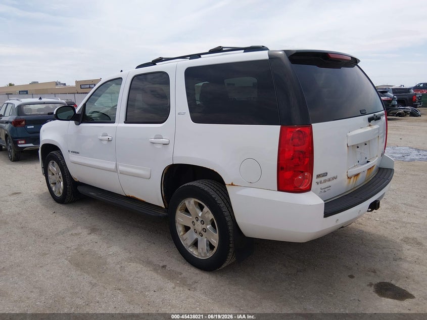 2008 Gmc Yukon VIN 1GKFK13088J181204 IAAI salvage auction — NORMAL WEAR, Clear (Wisconsin), sold $25 on 2026-07-10 (photo 3)