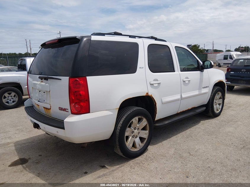 2008 Gmc Yukon VIN 1GKFK13088J181204 IAAI salvage auction — NORMAL WEAR, Clear (Wisconsin), sold $25 on 2026-07-10 (photo 4)