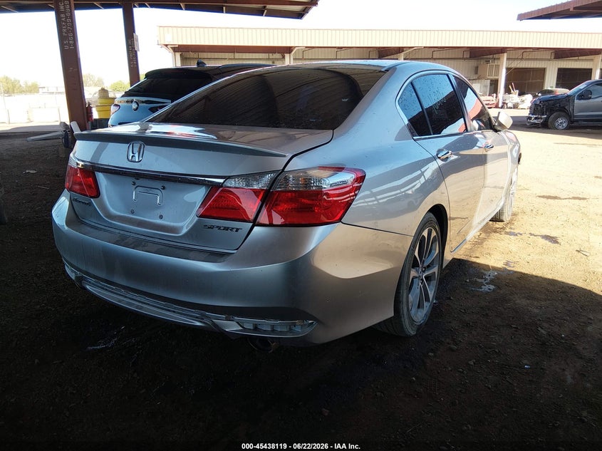 2015 Honda Accord VIN 1HGCR2F5XFA037370 IAAI salvage auction — FRONT END, Wait Title, sold $2,850 on 2026-08-02 (photo 4)