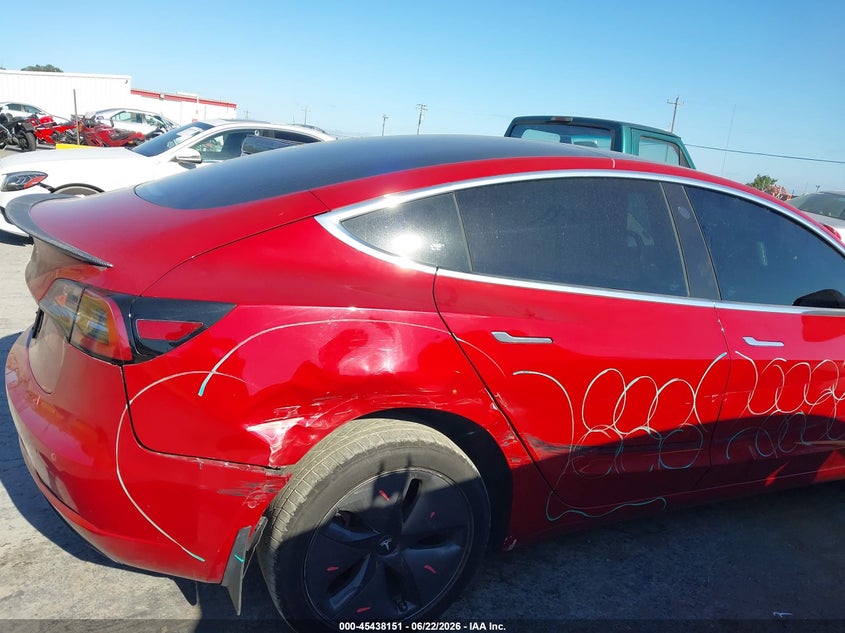 2019 Tesla Model 3 VIN 5YJ3E1EA9KF396536 IAAI salvage auction — SIDE, Salvage (California), sold $6,950 on 2026-07-16 (photo 6)