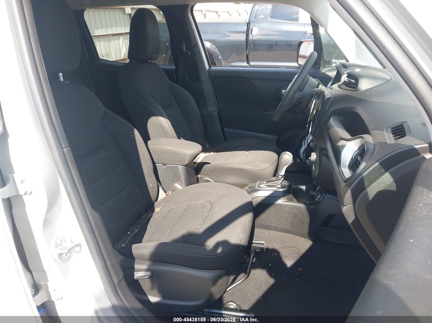 2019 Jeep Renegade VIN ZACNJABBXKPK84190 IAAI salvage auction — FRONT END, Salvage (Georgia), sold $875 on 2026-08-12 (photo 5)