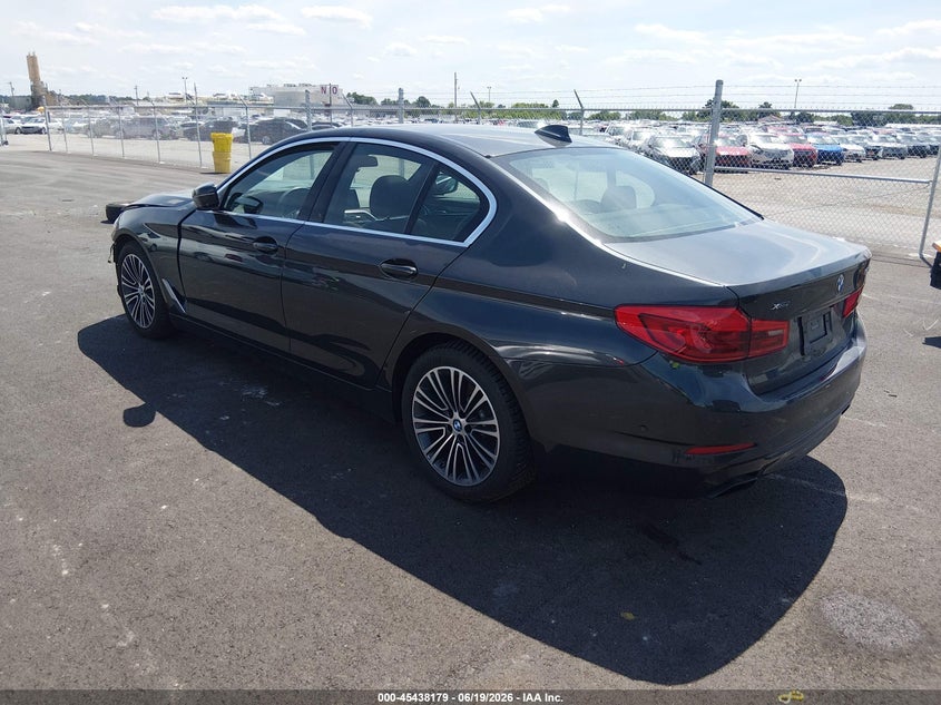 2019 BMW 5er VIN WBAJE7C56KWD55017 IAAI salvage auction — FRONT END, Salvage (Illinois), sold $8,800 on 2026-07-28 (photo 3)