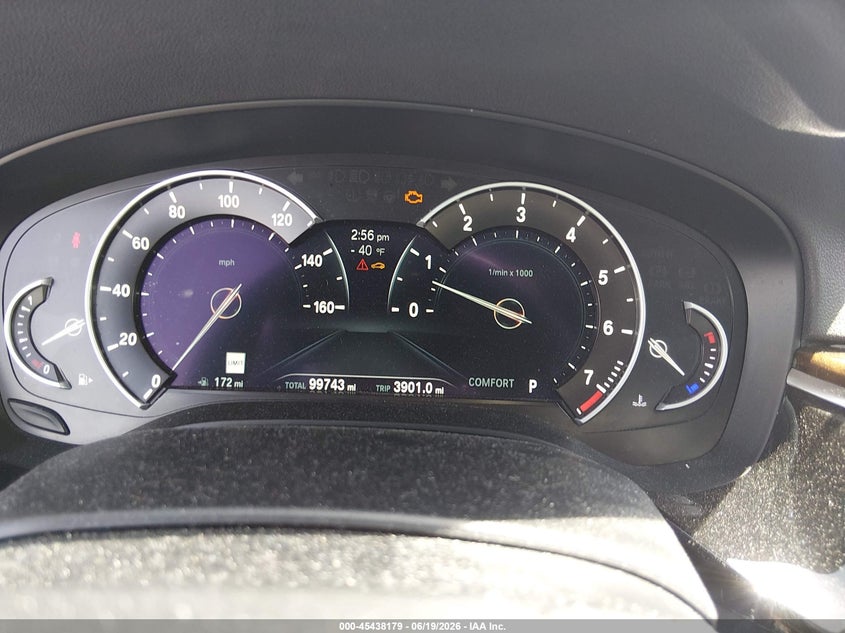 2019 BMW 5er VIN WBAJE7C56KWD55017 IAAI salvage auction — FRONT END, Salvage (Illinois), sold $8,800 on 2026-07-28 (photo 7)