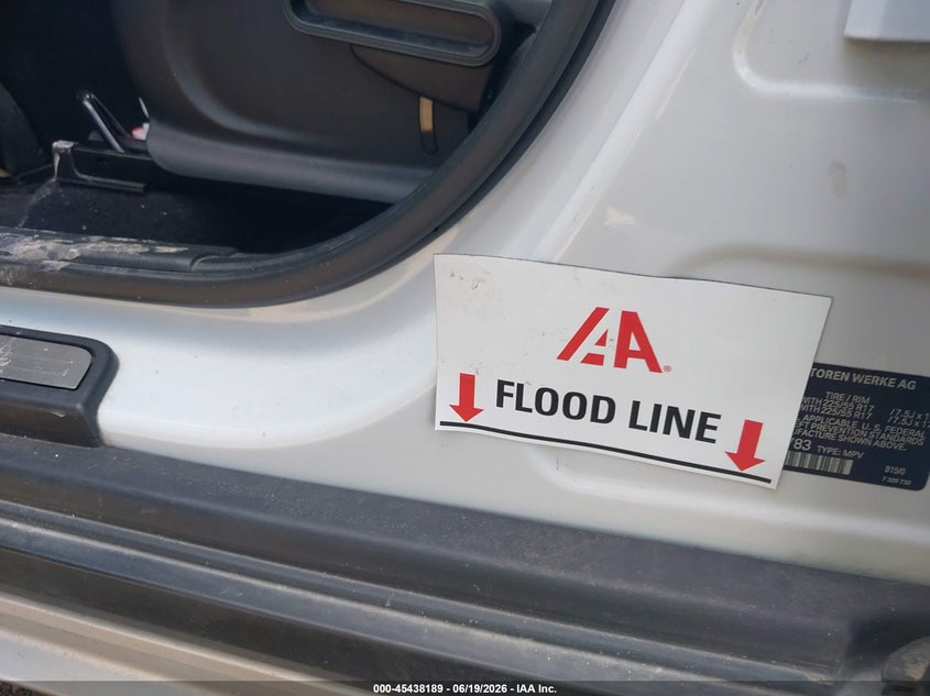 2018 Mini Countryman VIN WMZYS7C30J3E07783 IAAI salvage auction — WATER/FLOOD, Salvage Title, sold $1,800 on 2026-08-02 (photo 6)