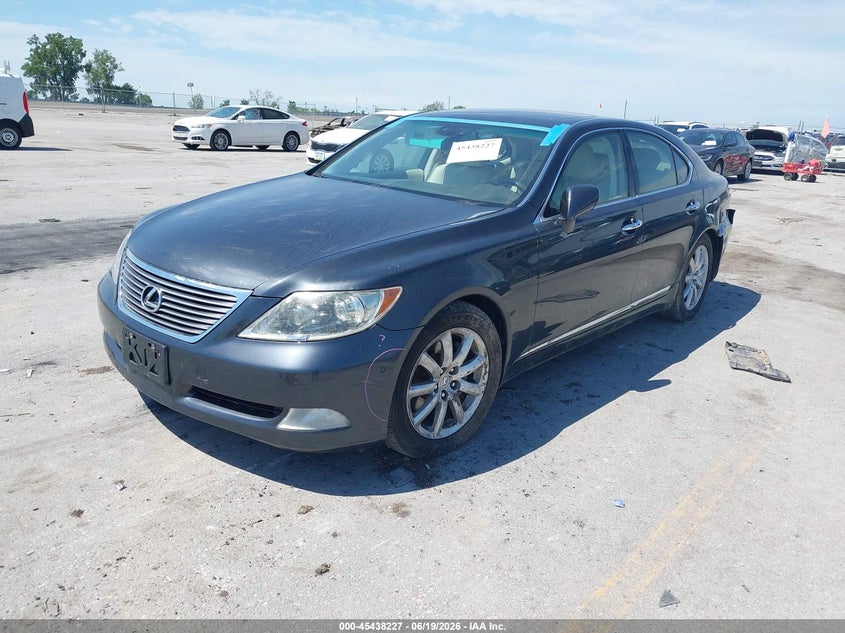 2008 Lexus Ls 460 VIN JTHBL46F385072908 IAAI salvage auction — FRONT & REAR, Salvage (Iowa), sold $75 on 2026-07-21 (photo 2)
