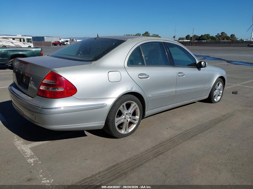 2005 Mercedes-benz E-klasse VIN WDBUF70J05A664946 IAAI salvage auction — NORMAL WEAR, Clear-Dealer Only (Idaho), sold $375 on 2026-07-21 (photo 4)