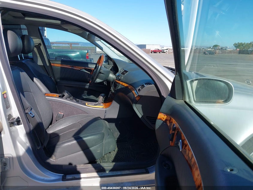 2005 Mercedes-benz E-klasse VIN WDBUF70J05A664946 IAAI salvage auction — NORMAL WEAR, Clear-Dealer Only (Idaho), sold $375 on 2026-07-21 (photo 5)
