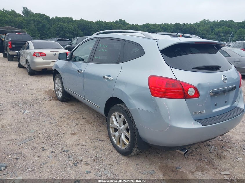 2011 Nissan Rogue VIN JN8AS5MV5BW266619 IAAI salvage auction — FRONT END, Clear (Wisconsin), sold $25 on 2026-07-22 (photo 3)