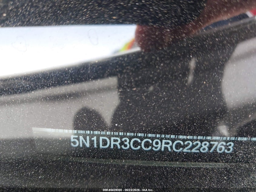 2024 Nissan Pathfinder VIN 5N1DR3CC9RC228763 IAAI salvage auction — SIDE, Salvage Title, sold $9,500 on 2026-07-28 (photo 9)