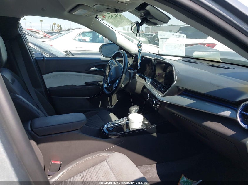 2024 Chevrolet Trax VIN KL77LHE2XRC172222 IAAI salvage auction — LEFT FRONT, Salvage Title, sold $3,350 on 2026-07-29 (photo 5)
