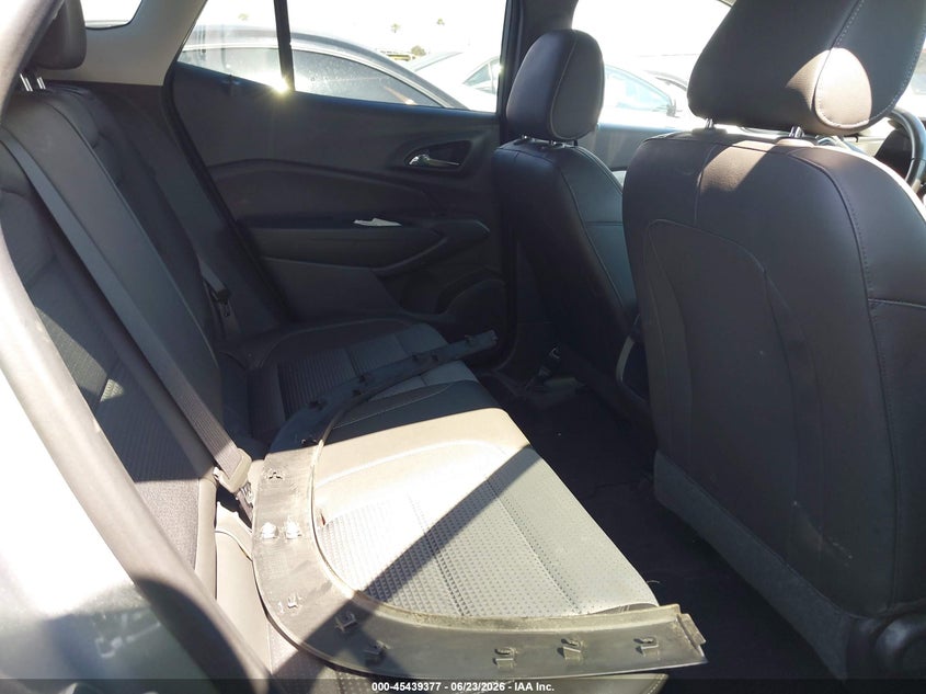 2024 Chevrolet Trax VIN KL77LHE2XRC172222 IAAI salvage auction — LEFT FRONT, Salvage Title, sold $3,350 on 2026-07-29 (photo 8)
