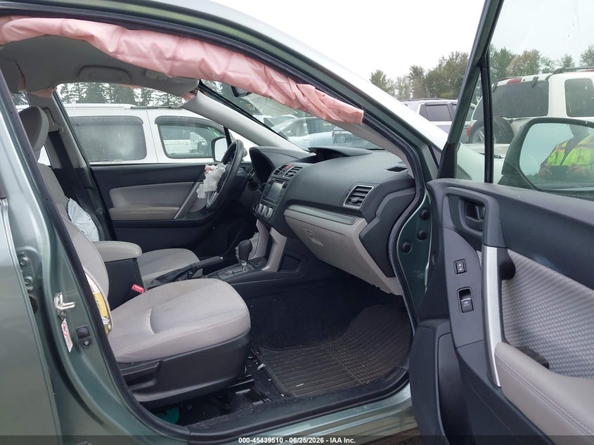 2017 Subaru Forester VIN JF2SJABC8HH585122 IAAI salvage auction — RIGHT FRONT, Bill Of Sale (Washington), sold $950 on 2026-07-15 (photo 5)
