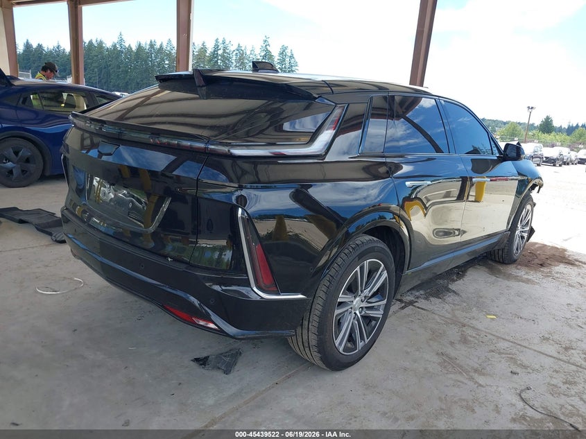 2024 Cadillac Lyriq VIN 1GYKPPRL3RZ123711 IAAI salvage auction — FRONT END, Bill Of Sale (Washington), sold $13,300 on 2026-07-04 (photo 4)