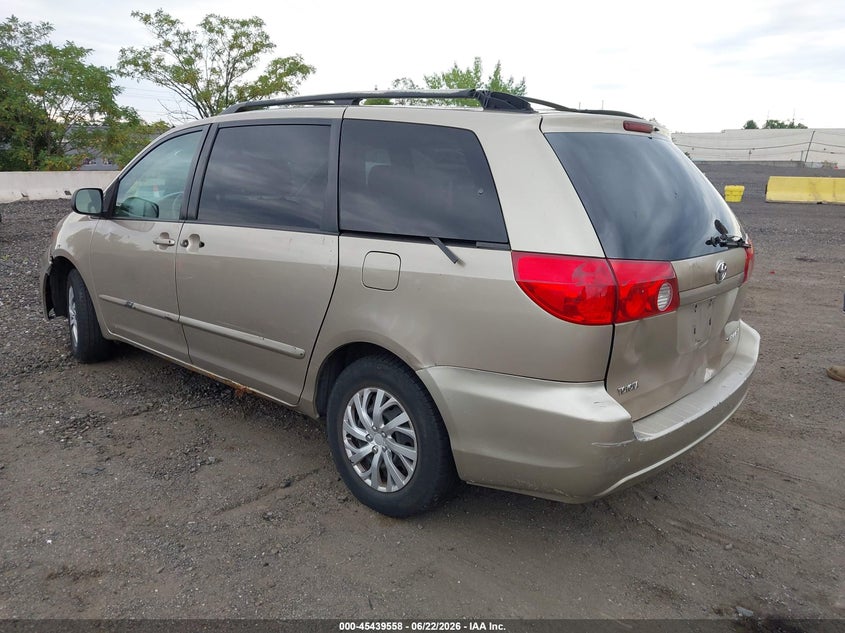 2008 Toyota Sienna VIN 5TDZK23C98S173642 IAAI salvage auction — NORMAL WEAR, Clear (New York), sold $725 on 2026-07-14 (photo 3)