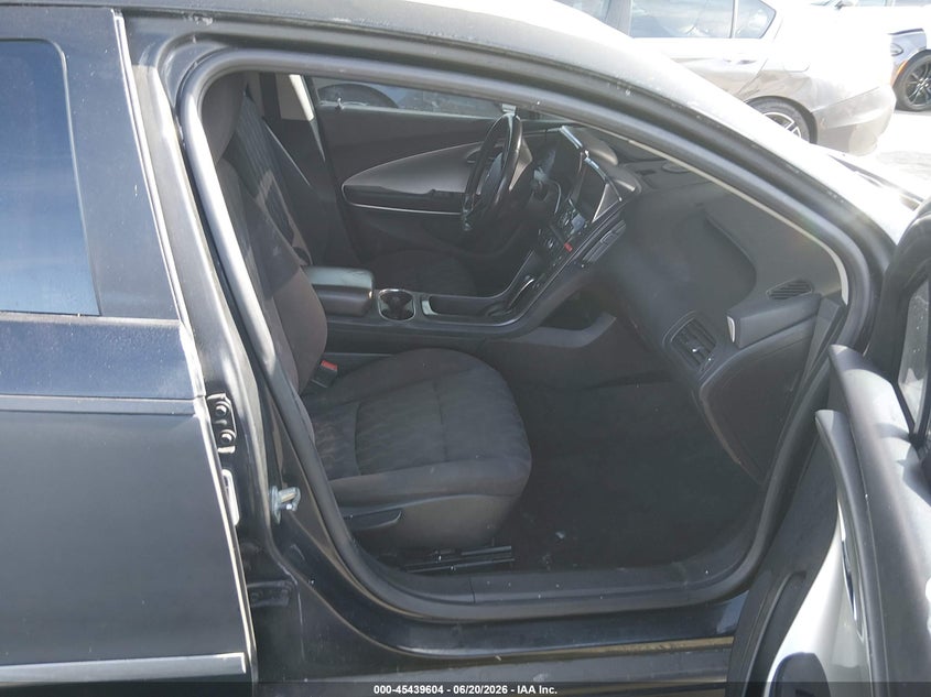 2014 Chevrolet Volt VIN 1G1RE6E40EU173498 IAAI salvage auction — NORMAL WEAR, Salvage Title - Dealer (California), sold $400 on 2026-07-09 (photo 5)