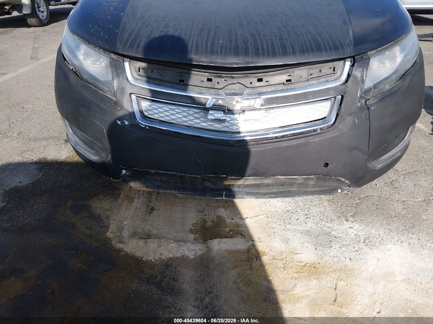 2014 Chevrolet Volt VIN 1G1RE6E40EU173498 IAAI salvage auction — NORMAL WEAR, Salvage Title - Dealer (California), sold $400 on 2026-07-09 (photo 6)