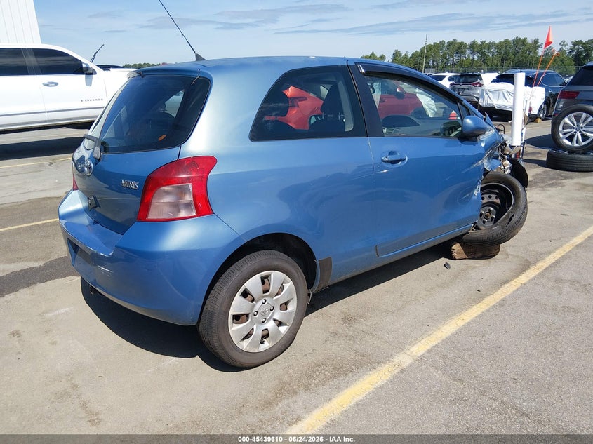 2007 Toyota Yaris VIN JTDJT923875107768 IAAI salvage auction — RIGHT SIDE, Salvage (South Carolina), sold $450 on 2026-07-22 (photo 4)