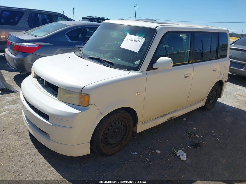 2004 Scion Xb VIN JTLKT324840169713 IAAI salvage auction — NORMAL WEAR, Clear - Dealer Only (California), sold $325 on 2026-07-09 (photo 2)